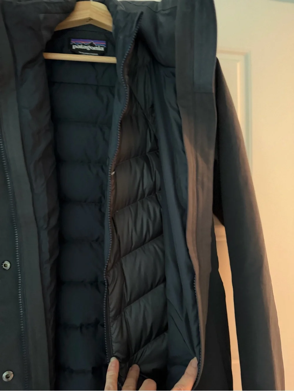Women's Patagonia Tres Detachable Hood 3-in-1 Jacket - Picture 5 of 8